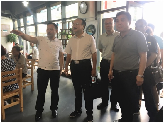 省国资委杨平副主任率队考察乐鱼平台_乐鱼（中国）一站式服务平台侨亚文明窗口申报工作