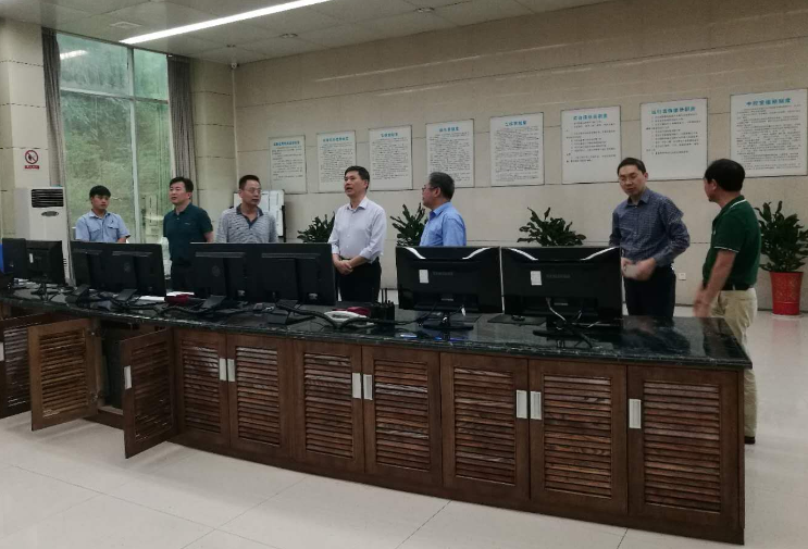 乐鱼平台_乐鱼（中国）一站式服务平台集团党委副书记李一辉调研湘雅博爱康复医院和株洲航电分公司