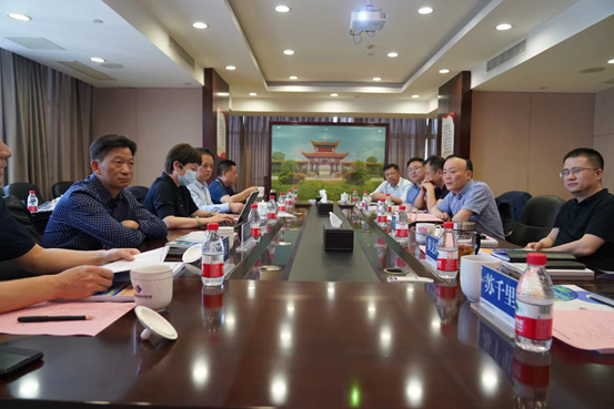 柳叶湖旅游度假区管委会来乐鱼平台_乐鱼（中国）一站式服务平台考察座谈