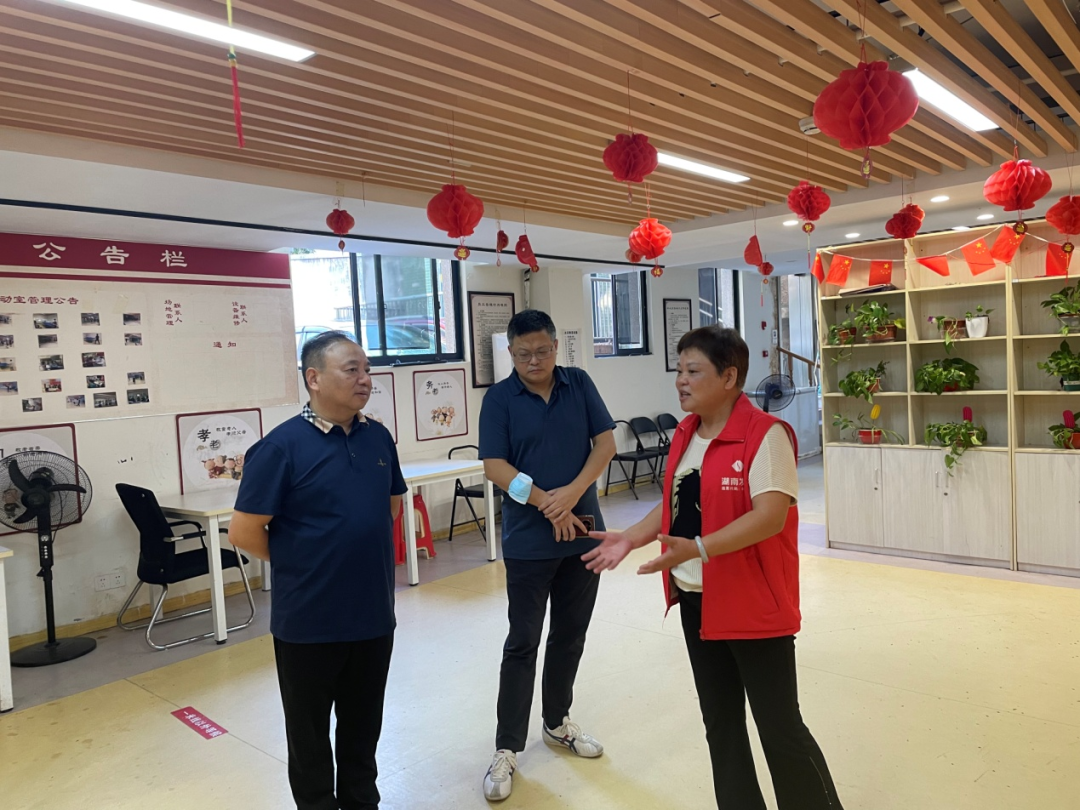 黄志刚、苏千里带队赴乐鱼平台_乐鱼（中国）一站式服务平台社区居家养老服务站点督查安全生产工作