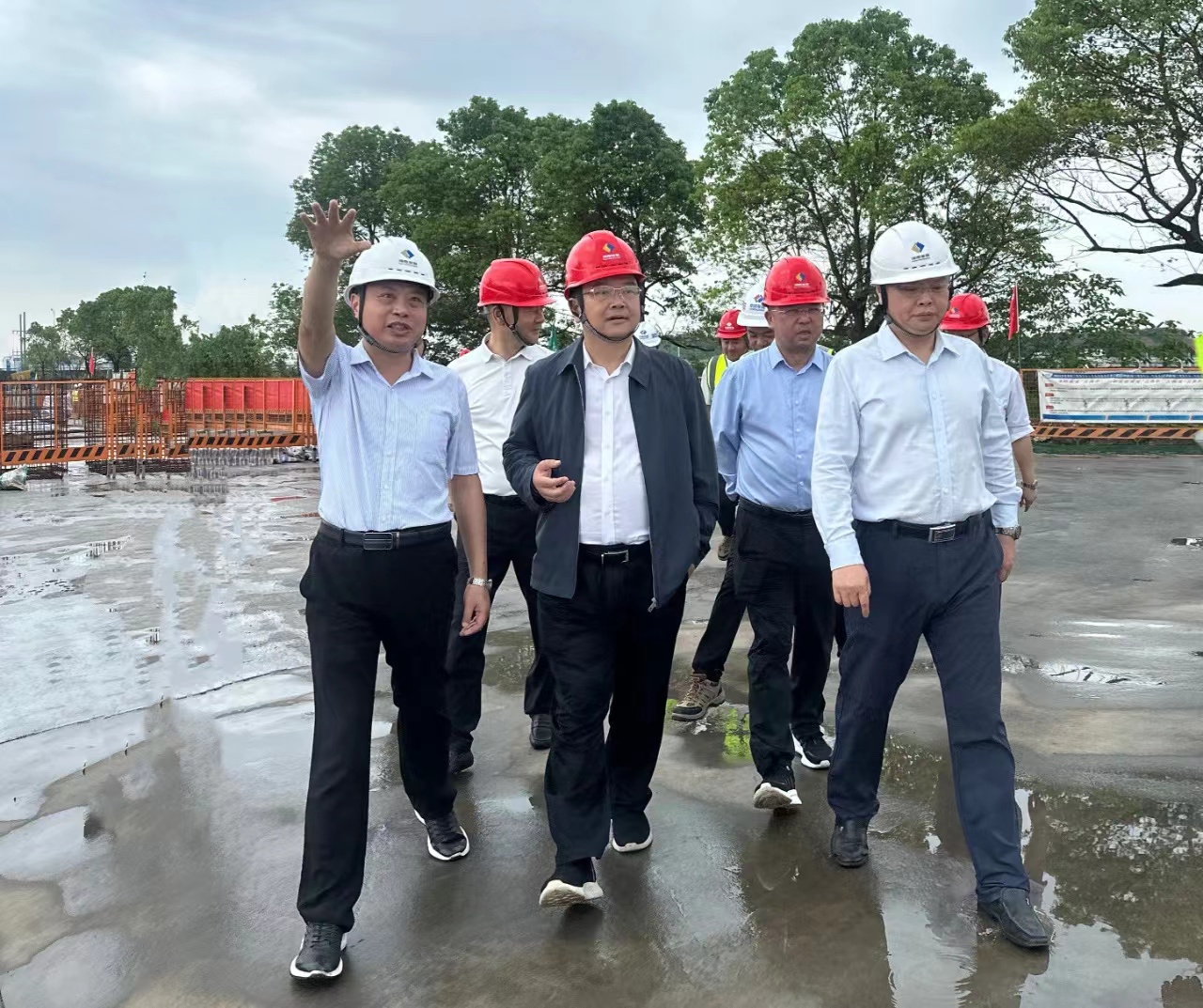 省国资委带队督导检查乐鱼平台_乐鱼（中国）一站式服务平台株洲航电分公司安全生产工作